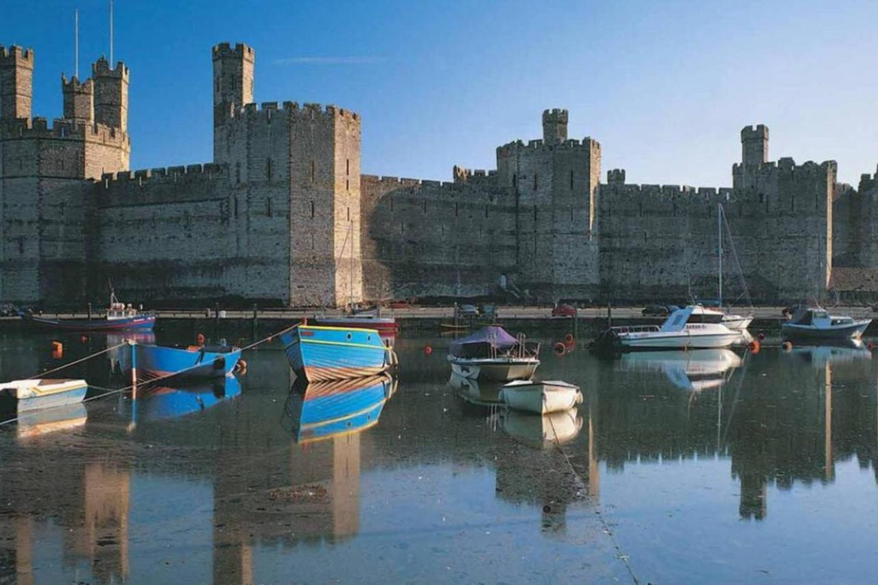 Taitwt1 Villa Caernarfon Eksteriør bilde